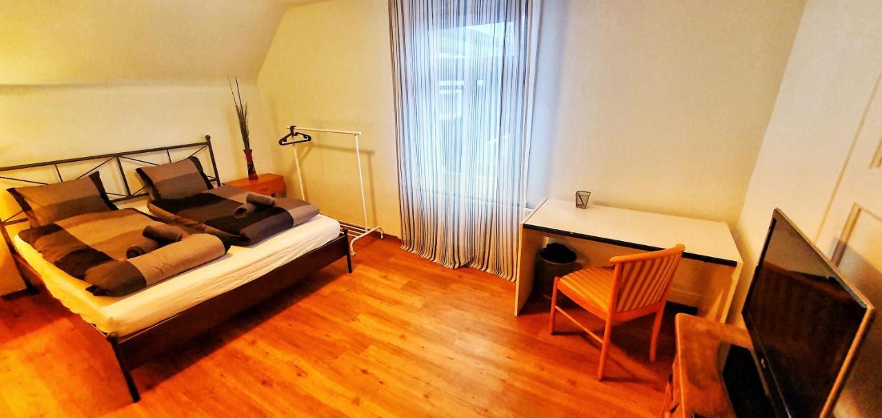 Sensi Living Station Apartment Pfäffikon Екстериор снимка